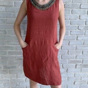 Lina Tomei SZ M Rust color 100% linen jeweled neckline made in Italy